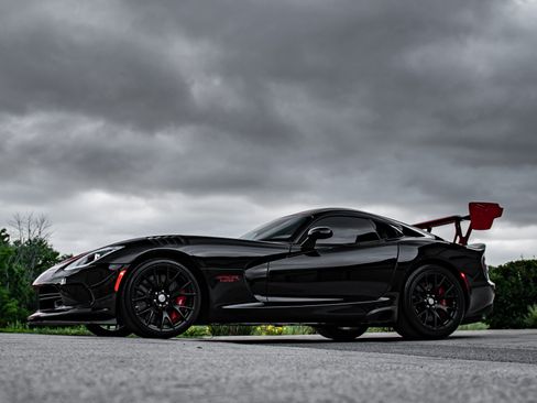 Used 2017 Dodge Viper GTC w/ ACR Package RWD image 42