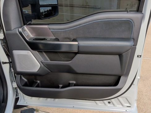 Used 2026 Ford F350 Platinum AWD/4WD image 17