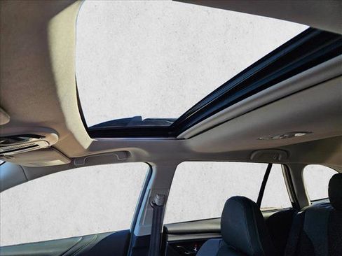 Certified 2025 Subaru Outback Onyx Edition image 15