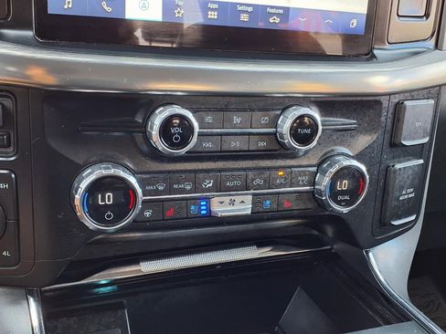 Used 2021 Ford F150 Lariat w/ Equipment Group 502A High AWD/4WD image 20