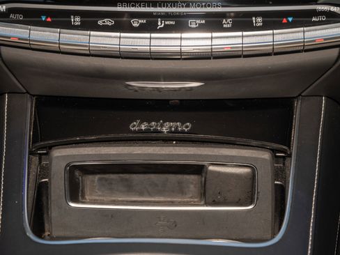 Used 2019 Mercedes-Benz S 560 Sedan image 27