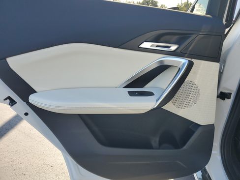 New 2026 BMW X1 xDrive28i w/ Convenience Package image 10