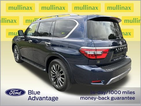 Used 2024 Nissan Armada Platinum w/ Captain's Chairs Package image 3