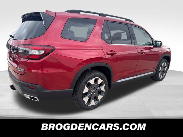 New 2026 Honda Pilot Elite image 3