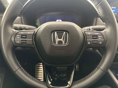 Used 2025 Honda Accord Sport image 16