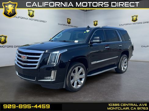 Used 2019 Cadillac Escalade Luxury AWD/4WD image 1