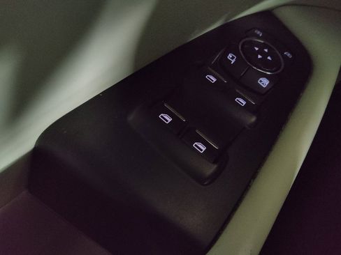 Used 2018 Lincoln MKX Black Label w/ Driver Assistance Package image 27