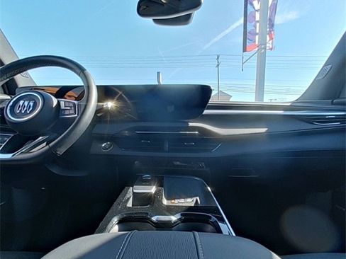 Used 2025 Buick Enclave Sport Touring image 26