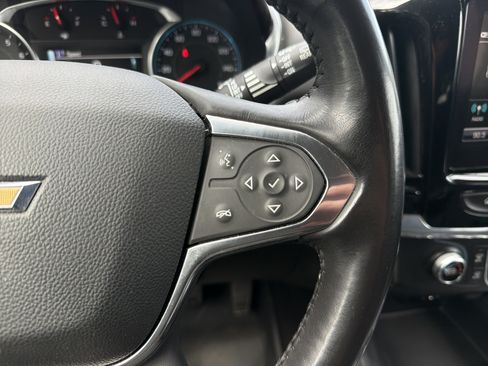 Used 2018 Chevrolet Traverse LT FWD image 18
