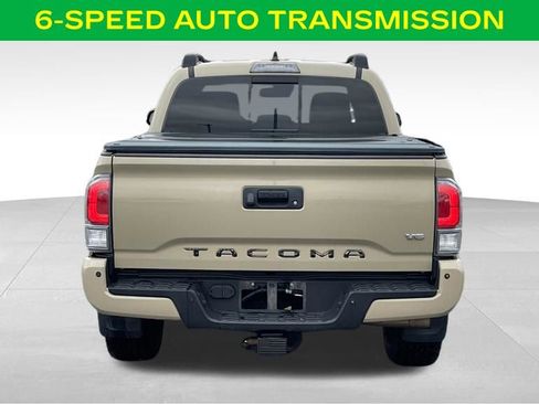 Used 2020 Toyota Tacoma TRD Sport w/ TRD Premium Sport Package AWD/4WD image 10