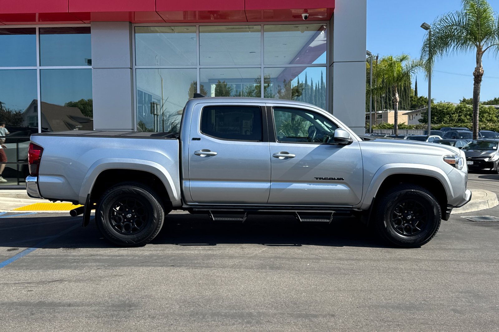 Certified 2022 Toyota Tacoma SR5 RWD image 4