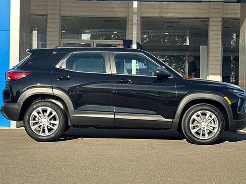 New 2026 Chevrolet TrailBlazer LS FWD image 4