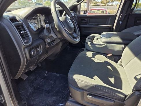 Used 2024 RAM 3500 Tradesman w/ Chrome Appearance Group image 14