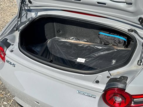 New 2026 MAZDA MX-5 Miata Grand Touring w/ Appearance Package RWD image 18