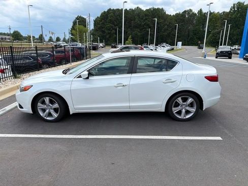 Used 2015 Acura ILX w/ Premium Package FWD image 4