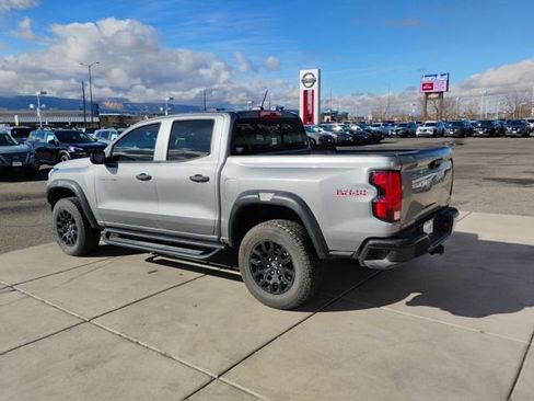 Used 2024 Chevrolet Colorado Trail Boss w/ Advanced Trailering Package image 7