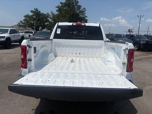 Used 2025 RAM 1500 Laramie AWD/4WD image 7