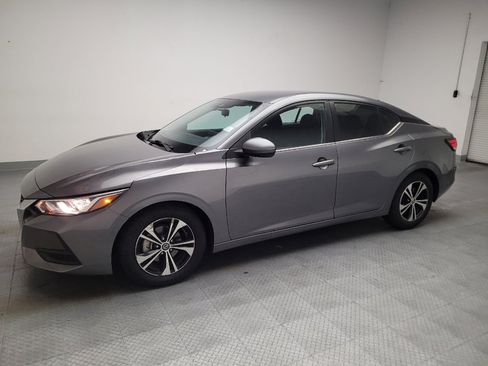 Used 2022 Nissan Sentra SV FWD image 2