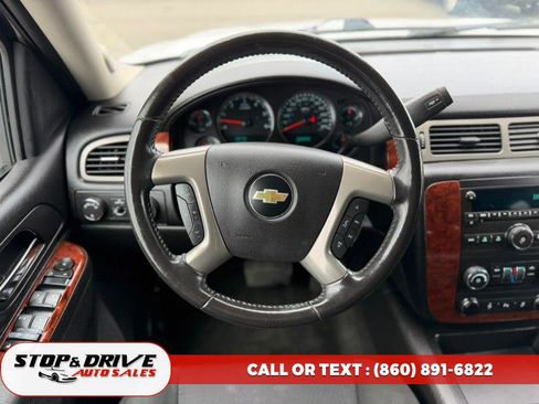 Used 2013 Chevrolet Tahoe LS w/ Convenience Package AWD/4WD image 12