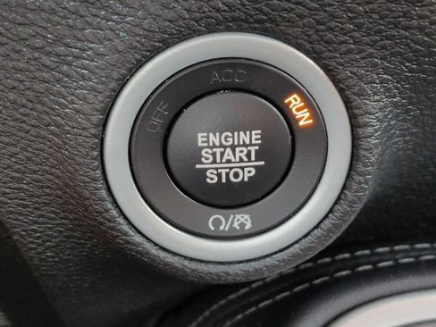 Used 2021 Dodge Challenger R/T Scat Pack RWD image 26