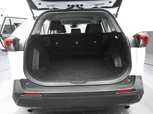 Used 2024 Toyota RAV4 LE image 8