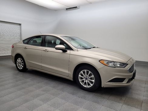 Used 2017 Ford Fusion S image 11