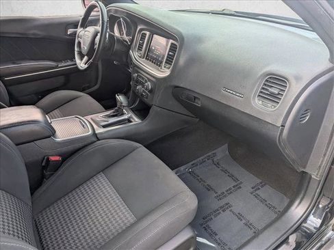 Used 2019 Dodge Charger GT image 20