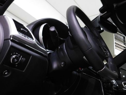 Used 2021 Jeep Grand Cherokee SRT image 31