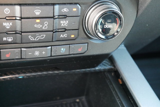 Used 2019 Ford F150 Raptor w/ Equipment Group 802A Luxury AWD/4WD image 5