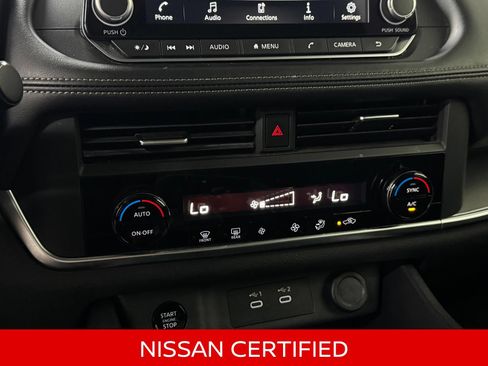 Certified 2024 Nissan Rogue SV AWD/4WD image 19