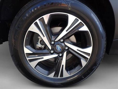 Certified 2024 Subaru Crosstrek 2.0i Premium image 5