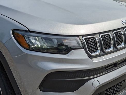 New 2023 Jeep Compass Sport image 10