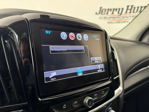 Used 2018 Chevrolet Traverse LT FWD image 21