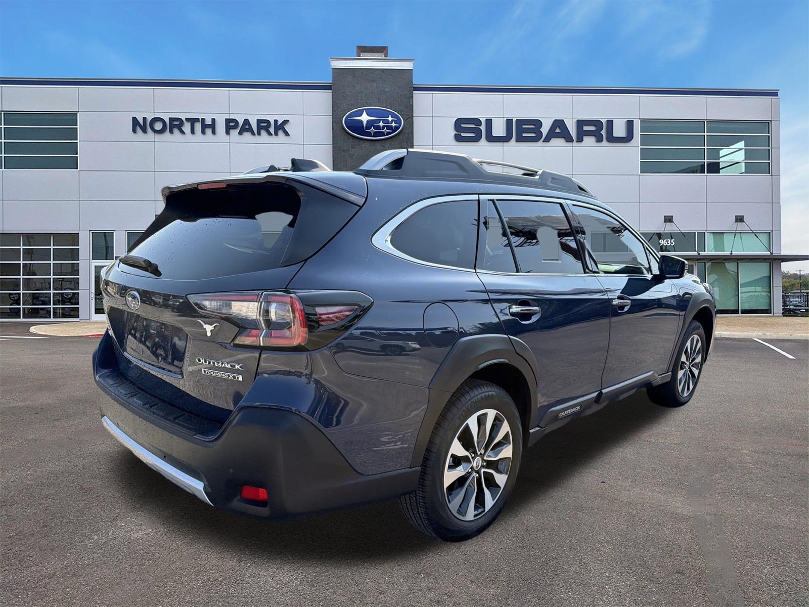 Certified 2025 Subaru Outback Touring XT AWD/4WD image 3