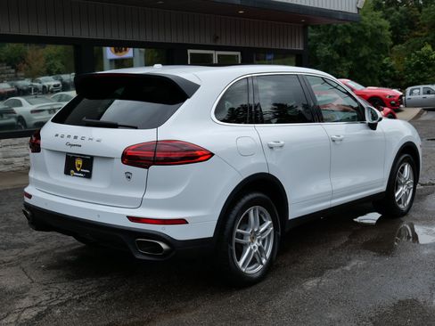 Used 2016 Porsche Cayenne image 70