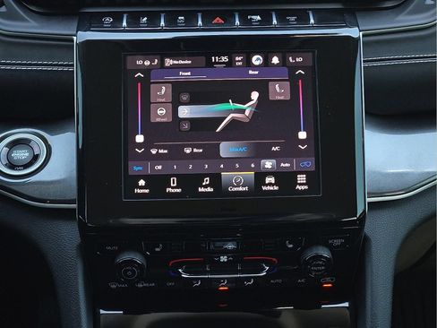 Used 2022 Jeep Grand Cherokee L Laredo w/ Luxury Tech Group I AWD/4WD image 14