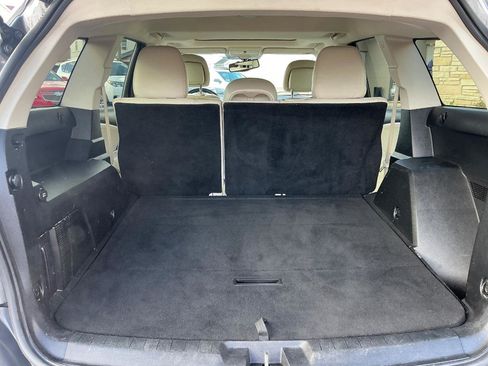 Used 2012 Dodge Journey R/T w/ Navigation & Sound Group I image 12
