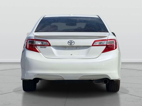Used 2012 Toyota Camry SE image 6