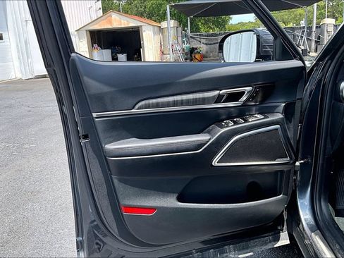 Used 2023 Kia Telluride SX AWD/4WD image 18