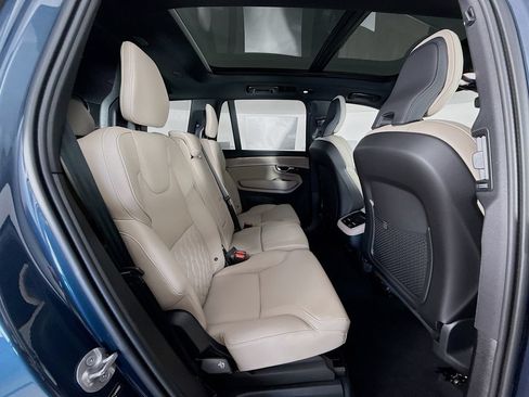 New 2026 Volvo XC90 B6 Plus w/ Protection Package AWD/4WD image 29