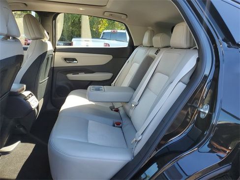 Certified 2023 Nissan Ariya AWD image 9