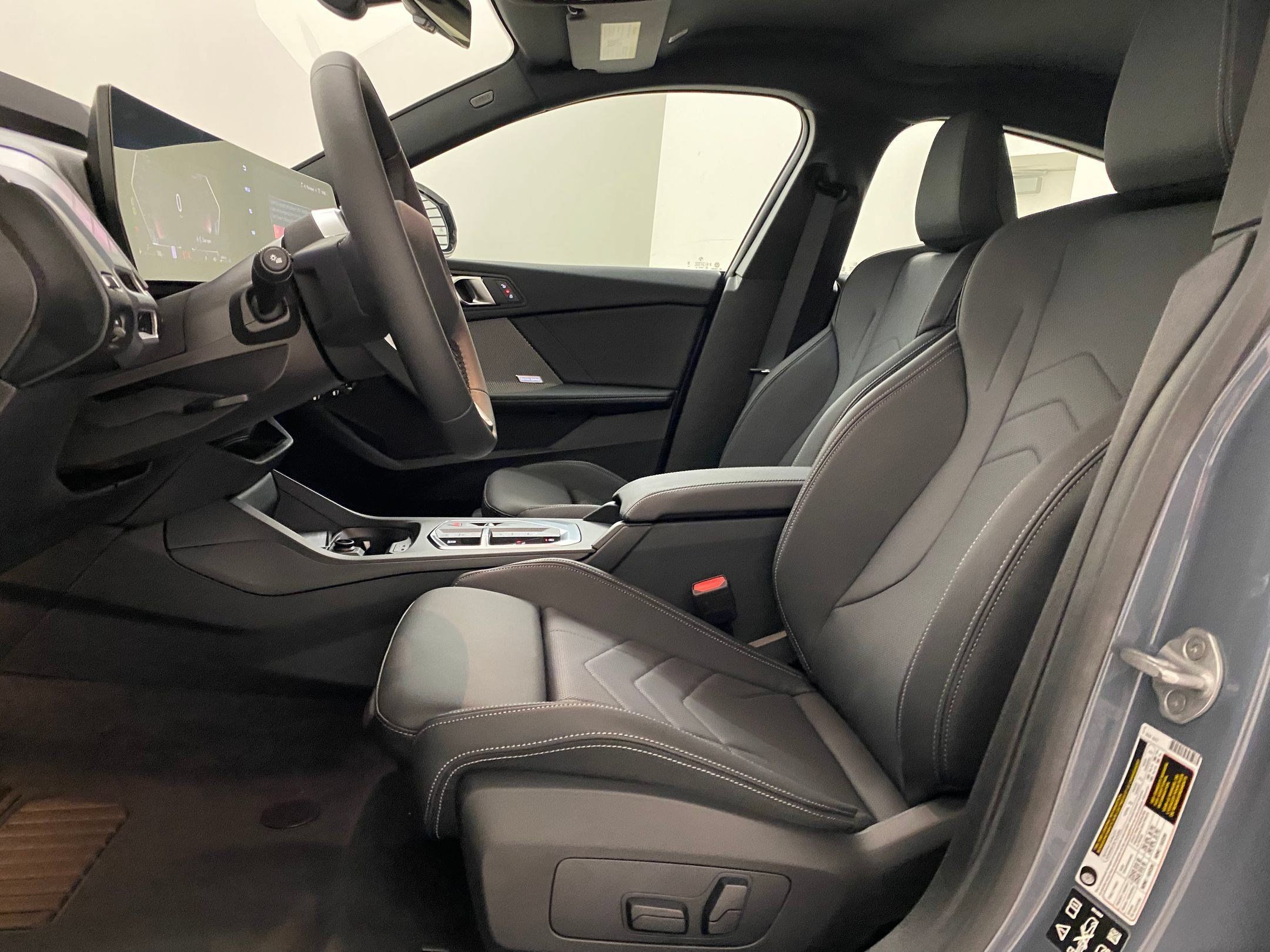 Used 2026 BMW 228i xDrive w/ Technology Package AWD/4WD image 4
