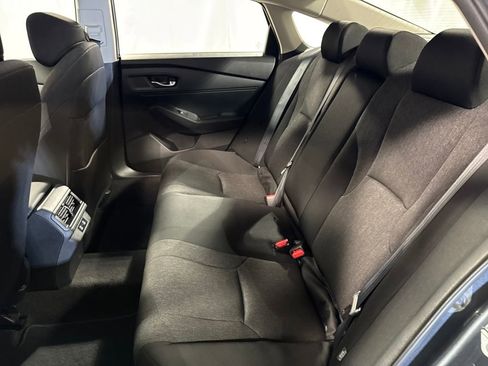 Used 2025 Honda Accord LX image 5