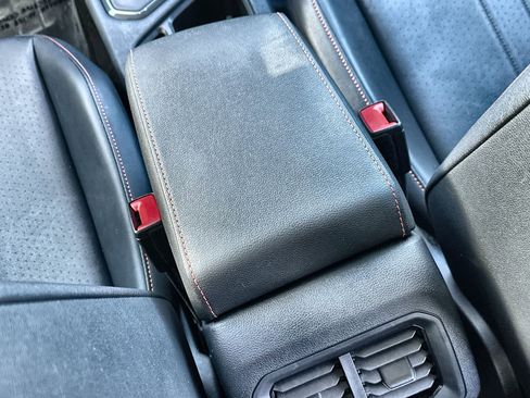 Used 2024 Volkswagen Tiguan Wolfsburg Edition image 22