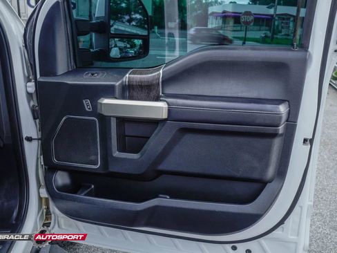 Used 2021 Ford F250 Lariat image 30