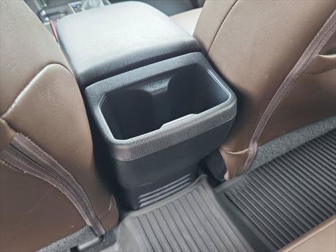 Certified 2021 Toyota Tacoma Limited AWD/4WD image 32