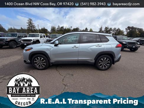 Used 2024 Toyota Corolla Cross AWD Hybrid image 10