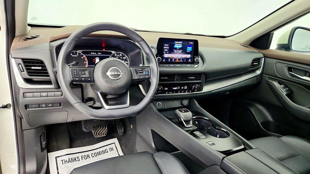 Used 2023 Nissan Rogue SV w/ SV Premium B Package FWD image 12