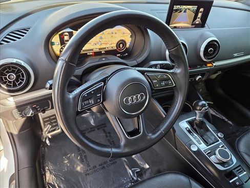Used 2018 Audi A3 2.0T Premium image 10