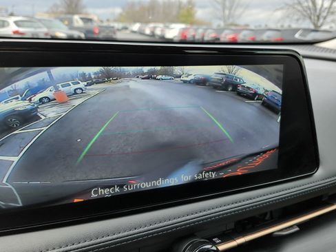 Used 2023 Nissan Ariya FWD image 4